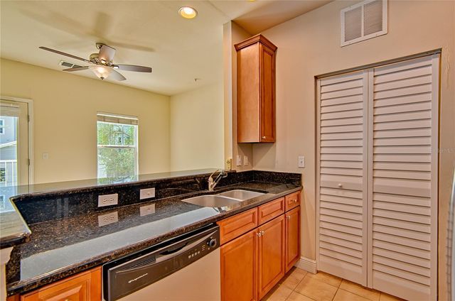 1500 NW 4TH AVENUE 213, Gainesville, FL 32603