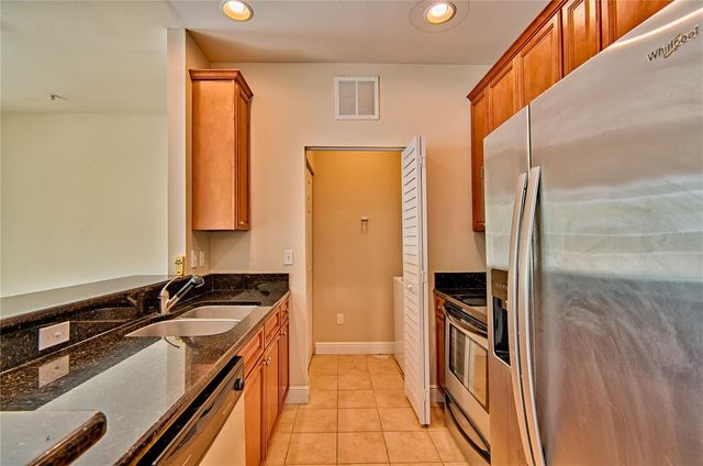 1500 NW 4TH AVENUE 213, Gainesville, FL 32603