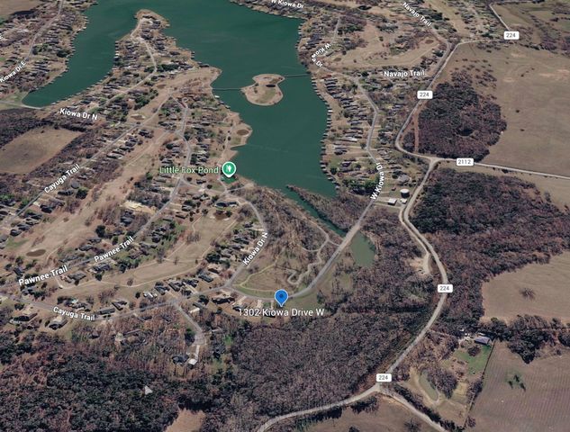 1302 Kiowa Drive W, Gainesville, TX 76240