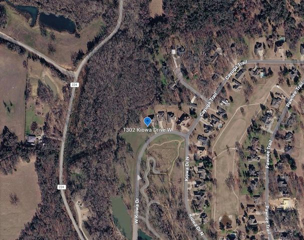 1302 Kiowa Drive W, Gainesville, TX 76240