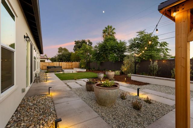 3420 Grove Cir, Loomis, CA 95650