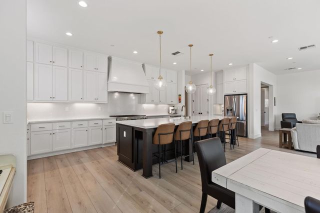 3420 Grove Cir, Loomis, CA 95650