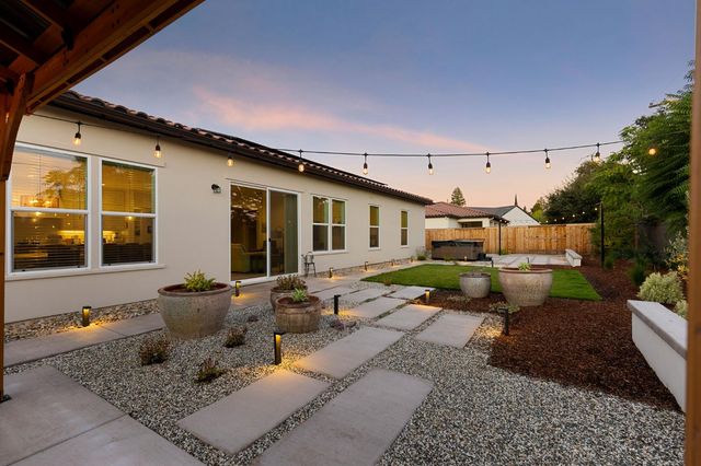 3420 Grove Cir, Loomis, CA 95650