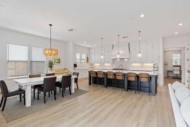 3420 Grove Cir, Loomis, CA 95650