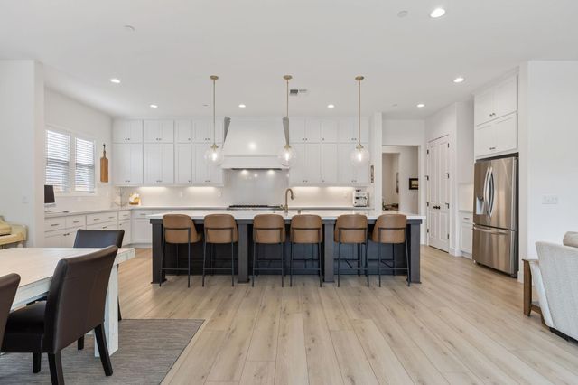 3420 Grove Cir, Loomis, CA 95650