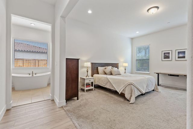 3420 Grove Cir, Loomis, CA 95650