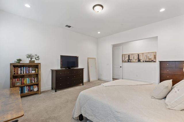 3420 Grove Cir, Loomis, CA 95650