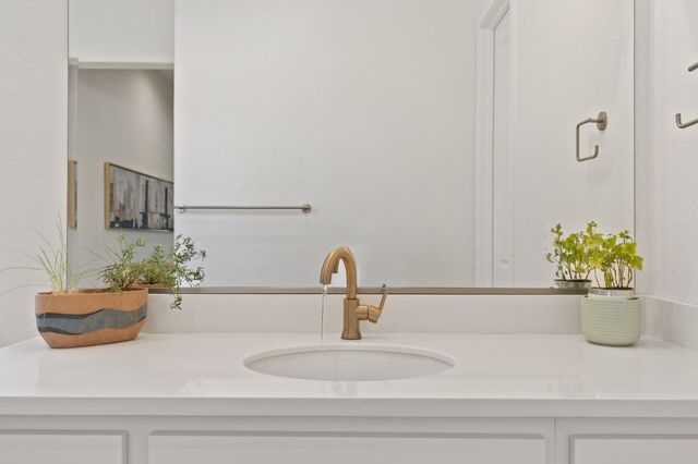 3420 Grove Cir, Loomis, CA 95650