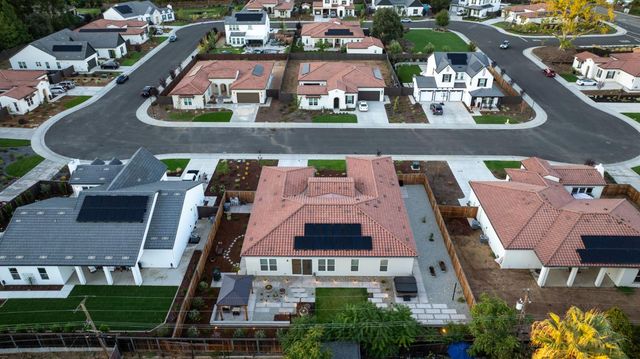 3420 Grove Cir, Loomis, CA 95650