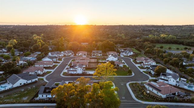 3420 Grove Cir, Loomis, CA 95650