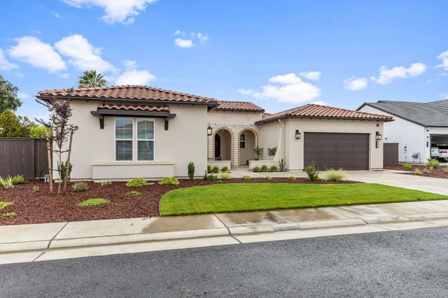 3420 Grove Cir, Loomis, CA 95650