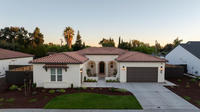 3420 Grove Cir, Loomis, CA 95650