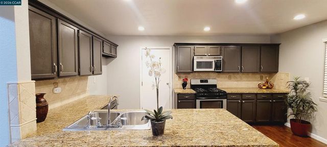 4620 Duarte Ave, Oakley, CA 94561