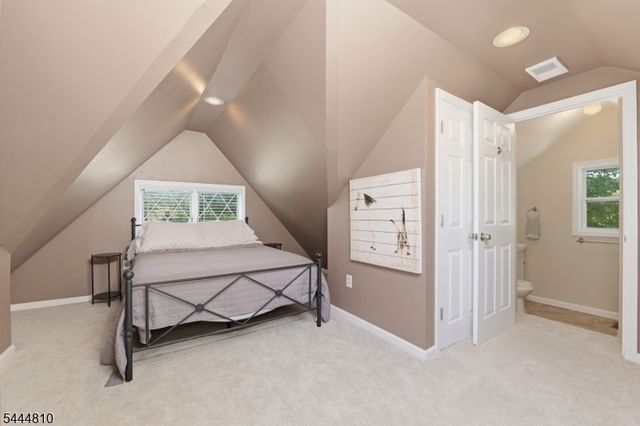 306 West End Ave, Hopatcong Boro, NJ 07843