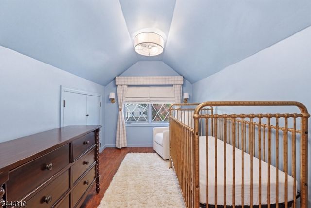 306 West End Ave, Hopatcong Boro, NJ 07843