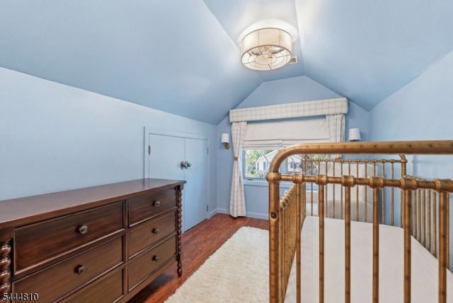 306 West End Ave, Hopatcong Boro, NJ 07843