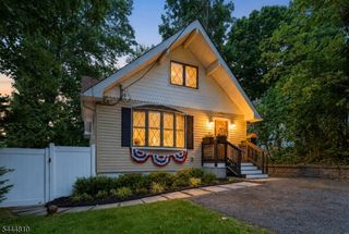 306 West End Ave, Hopatcong Boro, NJ 07843