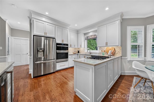 6709 Alexandria Lane, Charlotte, NC 28270