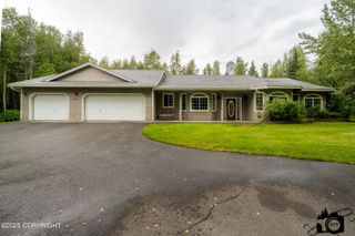 2004 N Saddle Horse Drive, Wasilla, AK 99654