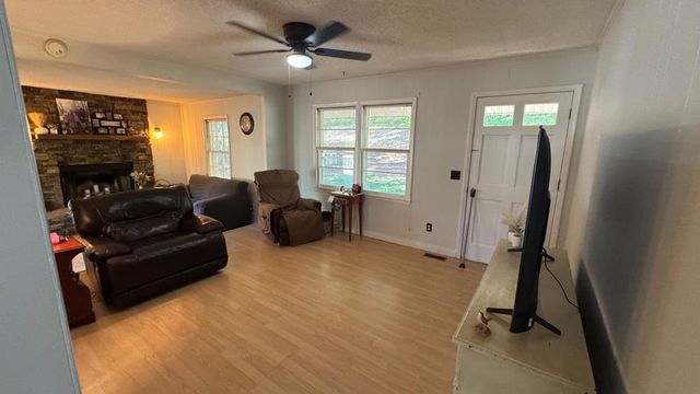 903 Village Road, Hiawassee, GA 30546