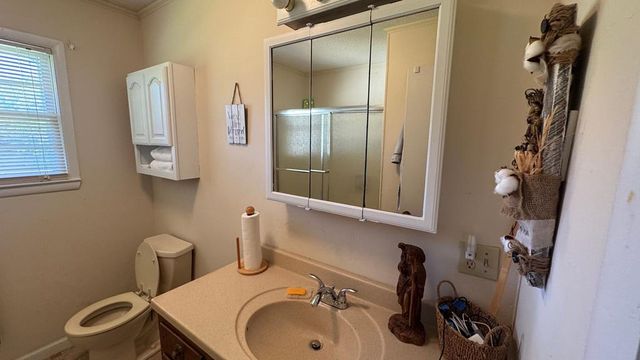 903 Village Road, Hiawassee, GA 30546