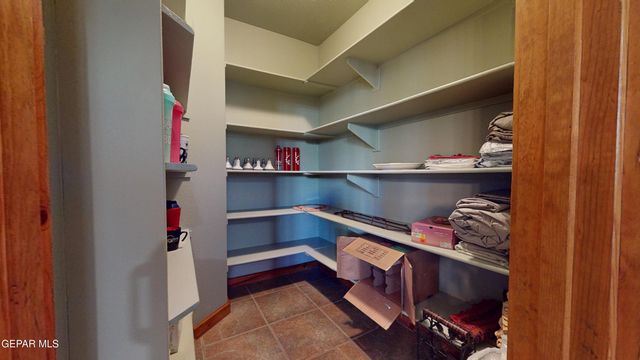 5932 Anapaula Drive, El Paso, TX 79932