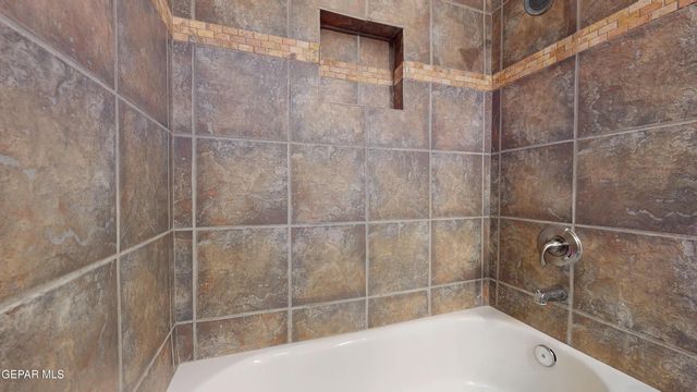 5932 Anapaula Drive, El Paso, TX 79932