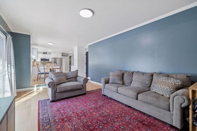 4645 Shenandoah Lane N, Plymouth, MN 55446