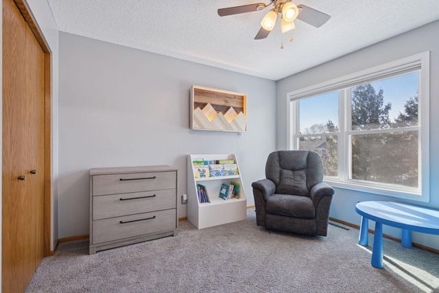 4645 Shenandoah Lane N, Plymouth, MN 55446