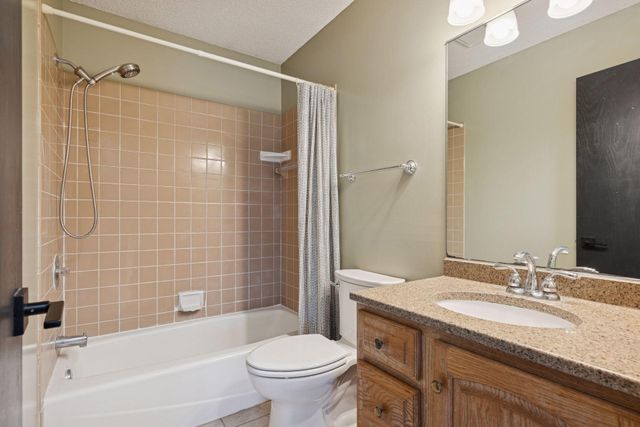 4645 Shenandoah Lane N, Plymouth, MN 55446