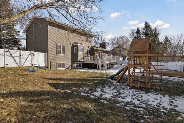 4645 Shenandoah Lane N, Plymouth, MN 55446