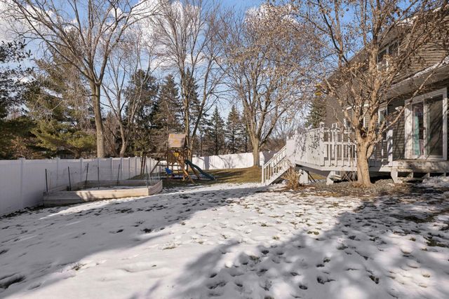 4645 Shenandoah Lane N, Plymouth, MN 55446