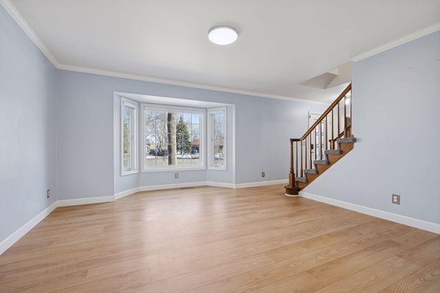 4645 Shenandoah Lane N, Plymouth, MN 55446