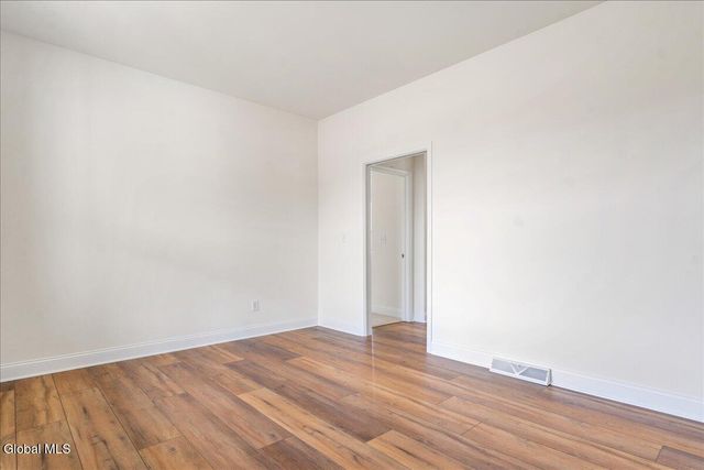 14 Brookhaven Court, Wilton, NY 12866