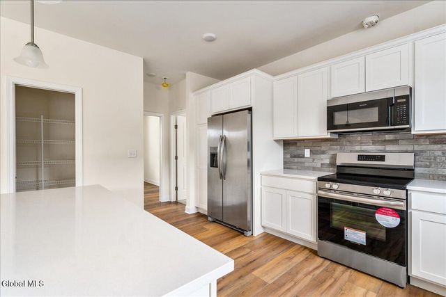 14 Brookhaven Court, Wilton, NY 12866