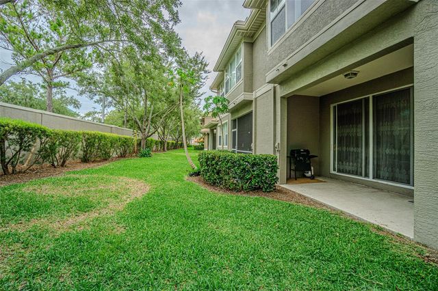 3331 COVERED BRIDGE DRIVE E, Dunedin, FL 34698