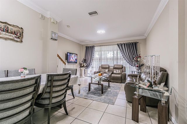 3331 COVERED BRIDGE DRIVE E, Dunedin, FL 34698