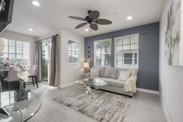 5082 Cascade 102, Oceanside, CA 92057