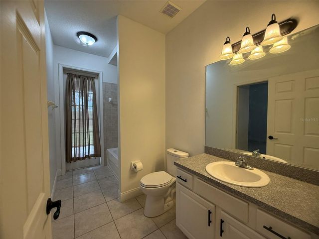 725 COUNTRY WALK COVE, Eagle Lake, FL 33839