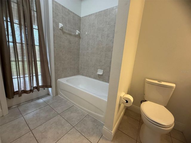 725 COUNTRY WALK COVE, Eagle Lake, FL 33839