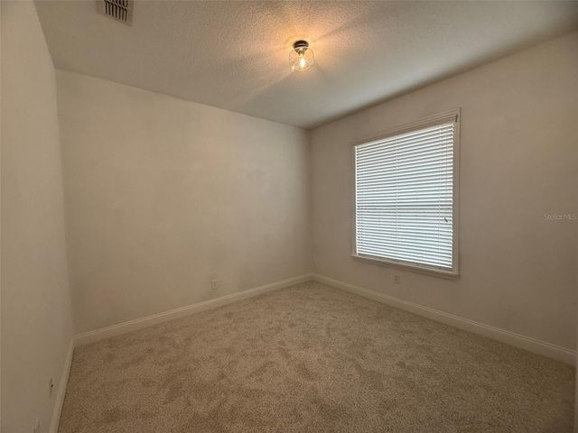 725 COUNTRY WALK COVE, Eagle Lake, FL 33839