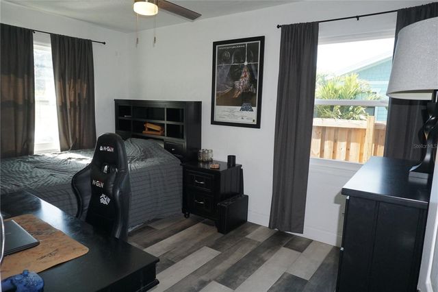 1116 30TH AVENUE N, St Petersburg, FL 33704