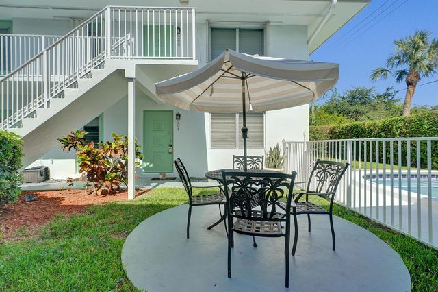 2050 NE 39th Street 101, Fort Lauderdale, FL 33308
