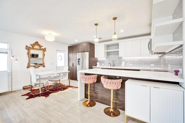 2050 NE 39th Street 101, Fort Lauderdale, FL 33308