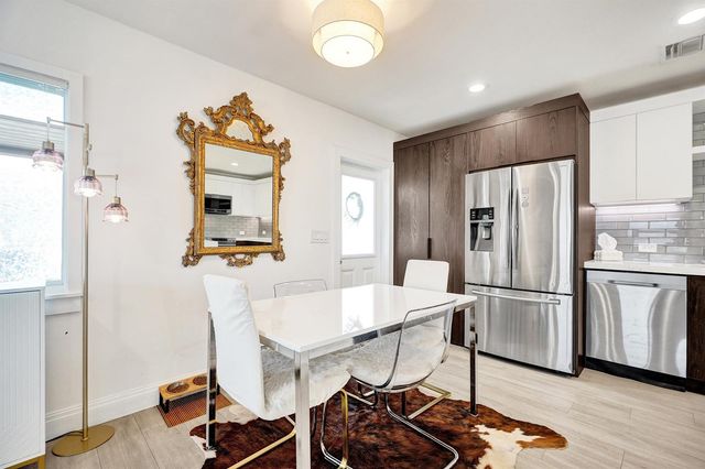 2050 NE 39th Street 101, Fort Lauderdale, FL 33308