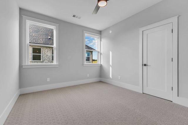 5200 Fairhaven Ct, Thompsons Station, TN 37179