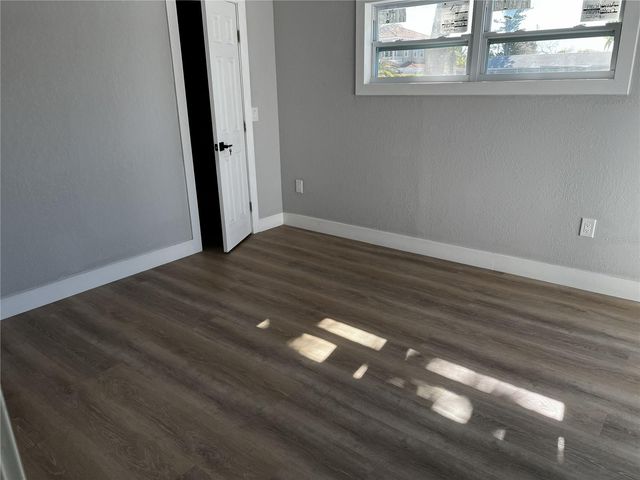 403 28TH STREET, Holmes Beach, FL 34217