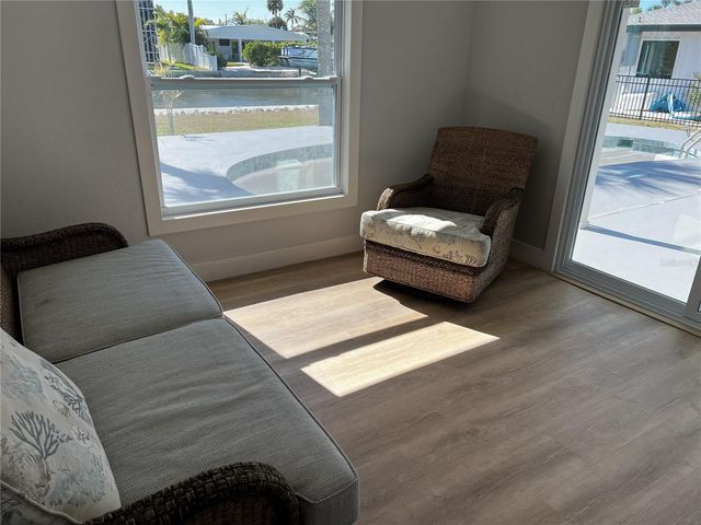 403 28TH STREET, Holmes Beach, FL 34217