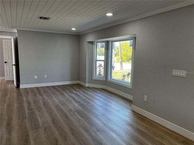 403 28TH STREET, Holmes Beach, FL 34217