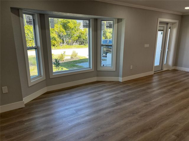 403 28TH STREET, Holmes Beach, FL 34217